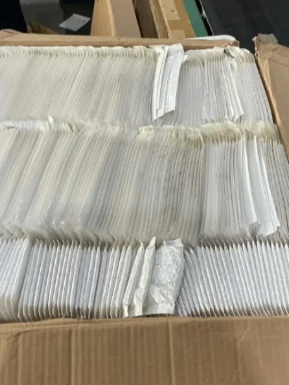 100 Bubble Mailers 4x8
